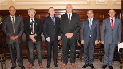 وزير الزراعة يبحث مع سفير التشيك الجديد زيادة تبادل السلع الزراعية