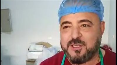 مواطن قبطي يدشن مبادرة لإفطار الصائمين بالبحر الأحمر: بقالنا 9 سنين بنعمل وجبات| بث مباشر 