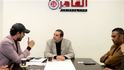 عمرو خالد لـ القاهرة 24: النبي محمد وضع لنا قاعدة تنجينا من التريندات.. وبقالي سنين بعيد عنها