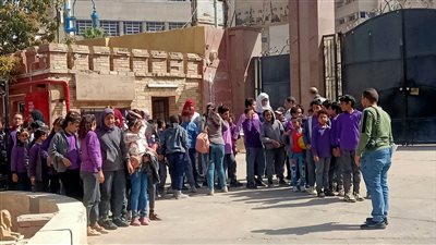 محافظ أسيوط: تنظيم رحلات لطلاب المدارس لزيارة الأماكن الأثرية والسياحية لتعريفهم بها