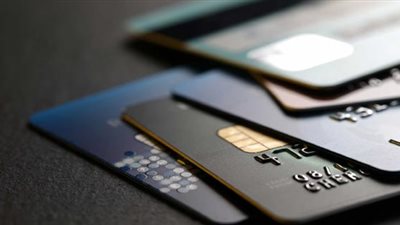 تفاصيل القبض على عصابة انتحلت صفة موظفي خدمة العملاء للنصب على المواطنين بالمنيا