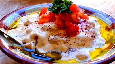 طريقة عمل الفول بالطحينة على الطريقة السورية.. بأبسط المقادير