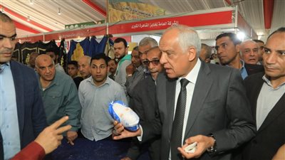 محافظ الجيزة يحذر عارضي معرض أهلًا رمضان بفيصل: الاستبدال حال التلاعب بالأسعار