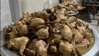 الخير المجهول.. أكبر مائدة رحمن ببورسعيد تُقدم 700 وجبة يوميًا للصائمين: صاحبها غير معروف| صور 