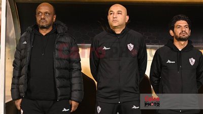 قبل مباراة الغد.. ماذا يفعل الزمالك عندما يواجه المصري بقيادة مدرب مؤقت؟