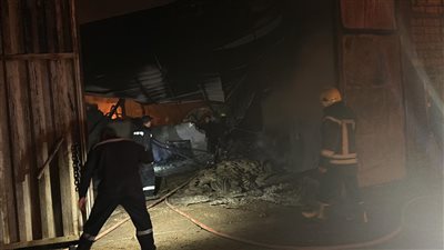 السيطرة على حريق مصنع فوم بالخانكة في القليوبية دون خسائر بشرية | صور 