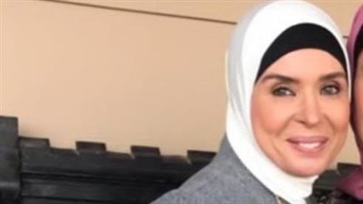 كواليس مسلسل حضرة العمدة.. الراقصة دينا تظهر بالحجاب