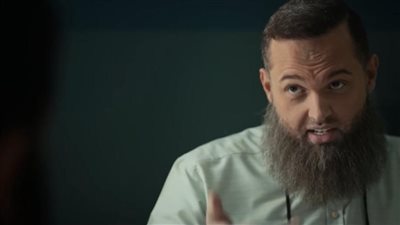 مسلسل حضرة العمدة الحلقة 5.. محمد محمود عبد العزيز يُحرم اللغة الإنجليزية وروبي تواصل محاربتها للختان