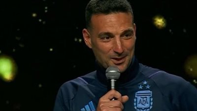 سكالوني يحصد جائزة جلوب سوكر لـ أفضل مسيرة تدريبية في عام 2023