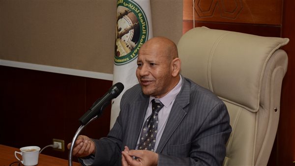 الدكتور محمود عبد