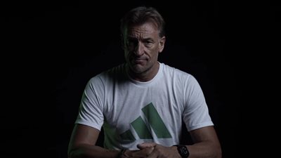 دائمًا ستبقون في قلبي.. رسالة مؤثرة من رينارد لجماهير السعودية بعد فسخ التعاقد مع الأخضر