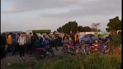 وسط انهيار وبكاء.. تشييع جثامين ضحايا حادث طريق الزقازيق - بلبيس| بث مباشر 