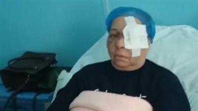 عيني راحت.. الألعاب النارية تصيب سيدة بعاهة وإصابة زوجها بجروح في حدائق القبة | فيديو