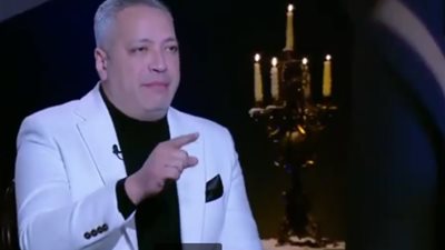 تامر أمين: أرفض ارتداء بناتي المايوه على البحر ده حرام