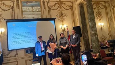 لندن تحتفل بفوز أول مصريتين بمقعدين في مجالس الحكم المحلي