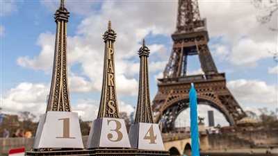 إخلاء برج إيفل بعد إنذار بوجود قنبلة