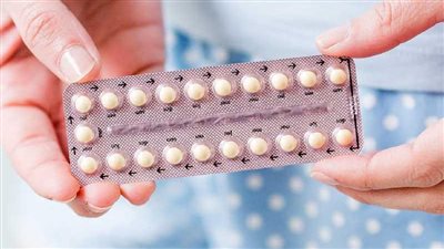 دراسة تربط بين حبوب منع الحمل وأعراض الاكتئاب لدى النساء