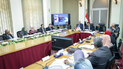 وزير الصحة يترأس اجتماع الجمعية العمومية لشركة فاكسيرا للقاحات 