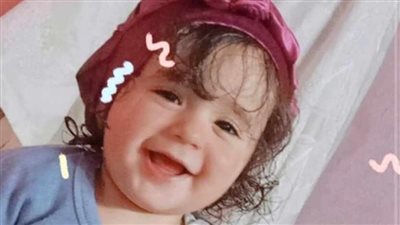 أسرتها اعتدت عليها حتى الموت.. 30 صورة من حياة مكة طفلة السلام قبل وفاتها | ألبوم