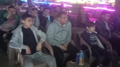 كل الناس بتقول يا رب.. فرحة عارمة لجمهور الأهلي في الفيوم بعد الفوز على الهلال السوداني