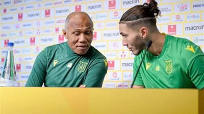 مدرب نانت الفرنسي يستبعد الجزائري هاجام من مباراة ريمس بسبب الصيام