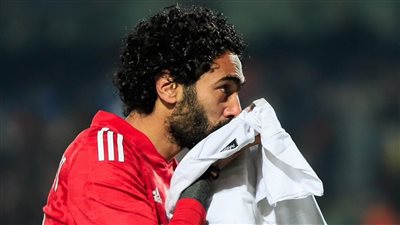 شوبير: هناك صعوبة في لحاق الشحات بمباراة الأهلي والترجي.. وهذا اللاعب بديلًا عنه 