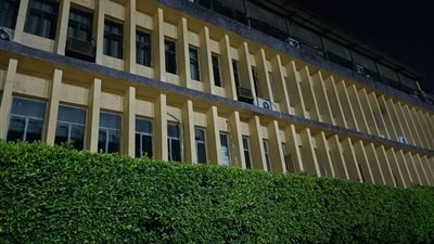 محافظ الجيزة: بدء تنفيذ إجراءات ترشيد الكهرباء بالمصالح الحكومية والشوارع والميادين