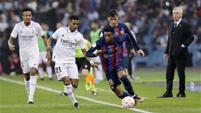 رسميًا.. تحديد موعد مباراتي نصف نهائي كأس السوبر الإسباني