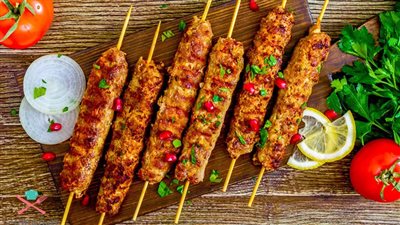  فطار اليوم.. طريقة عمل الكفتة المشوية في الفرن