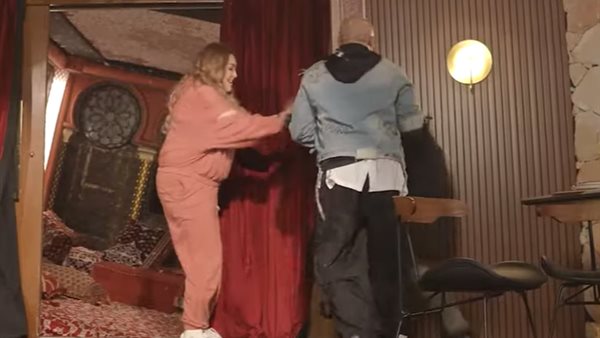 نهال عنبر وحسام الحسيني